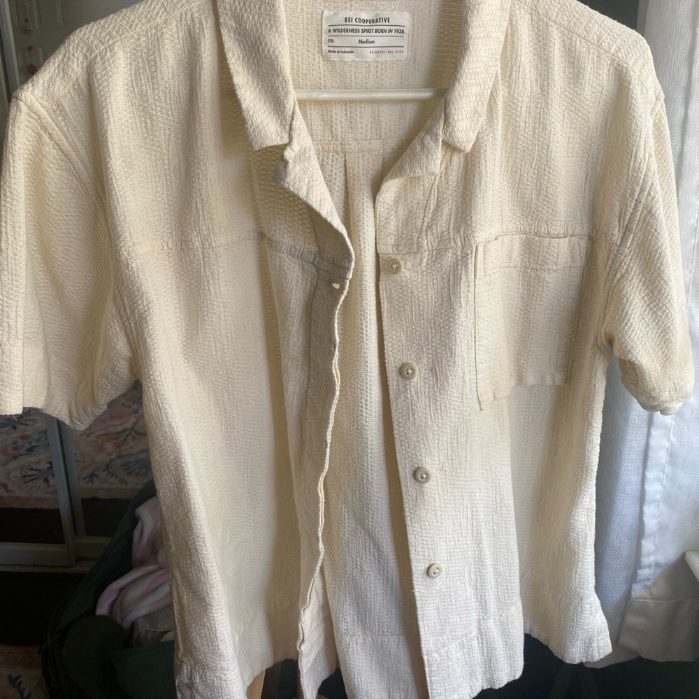 REI Cream Women’s Textured Button-Up Shirt